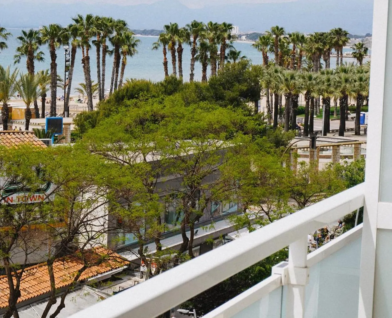 סאלו Hotel Ram Rooms Tahiti